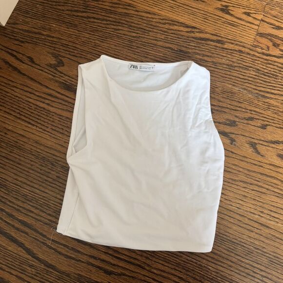 Zara Classic White Muscle Tee - Picture 1 of 1